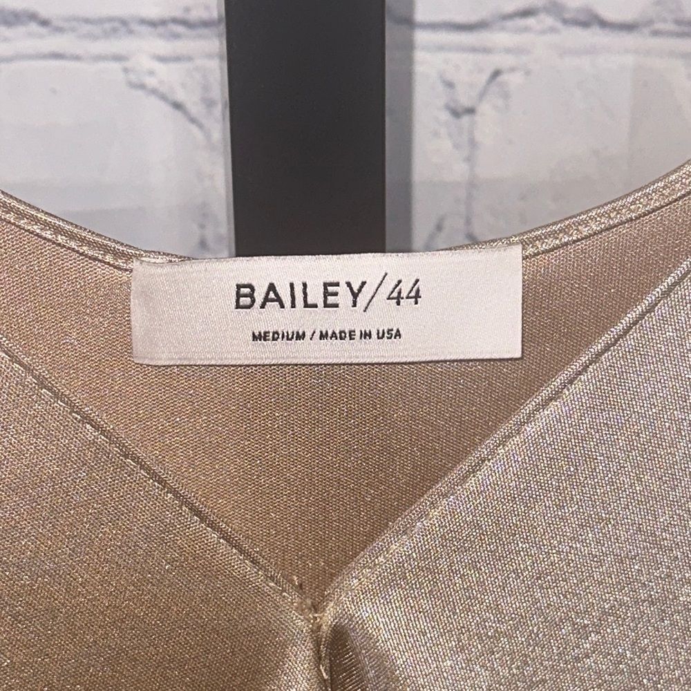 Bailey 44 Metallic Gold  Camisole Top Sz Med NWOT - Picture 4 of 5